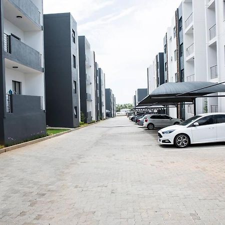 The Ellipse Palazzo Apartment Midrand Kültér fotó