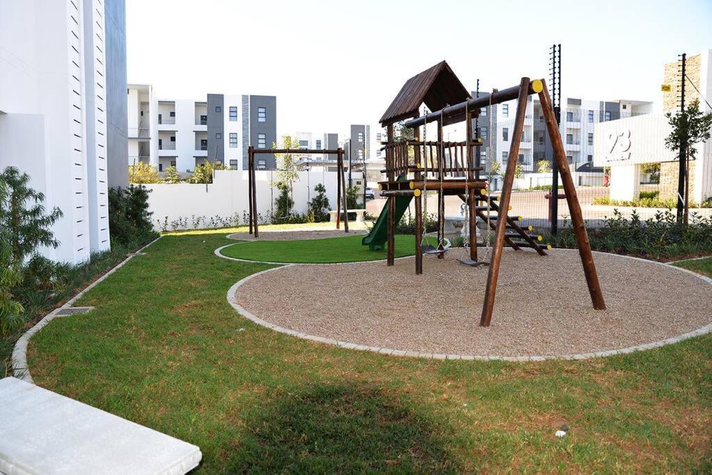 The Ellipse Palazzo Apartment Midrand Kültér fotó